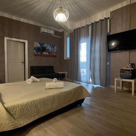 Cconforthotels R&B Gary House Бари Экстерьер фото