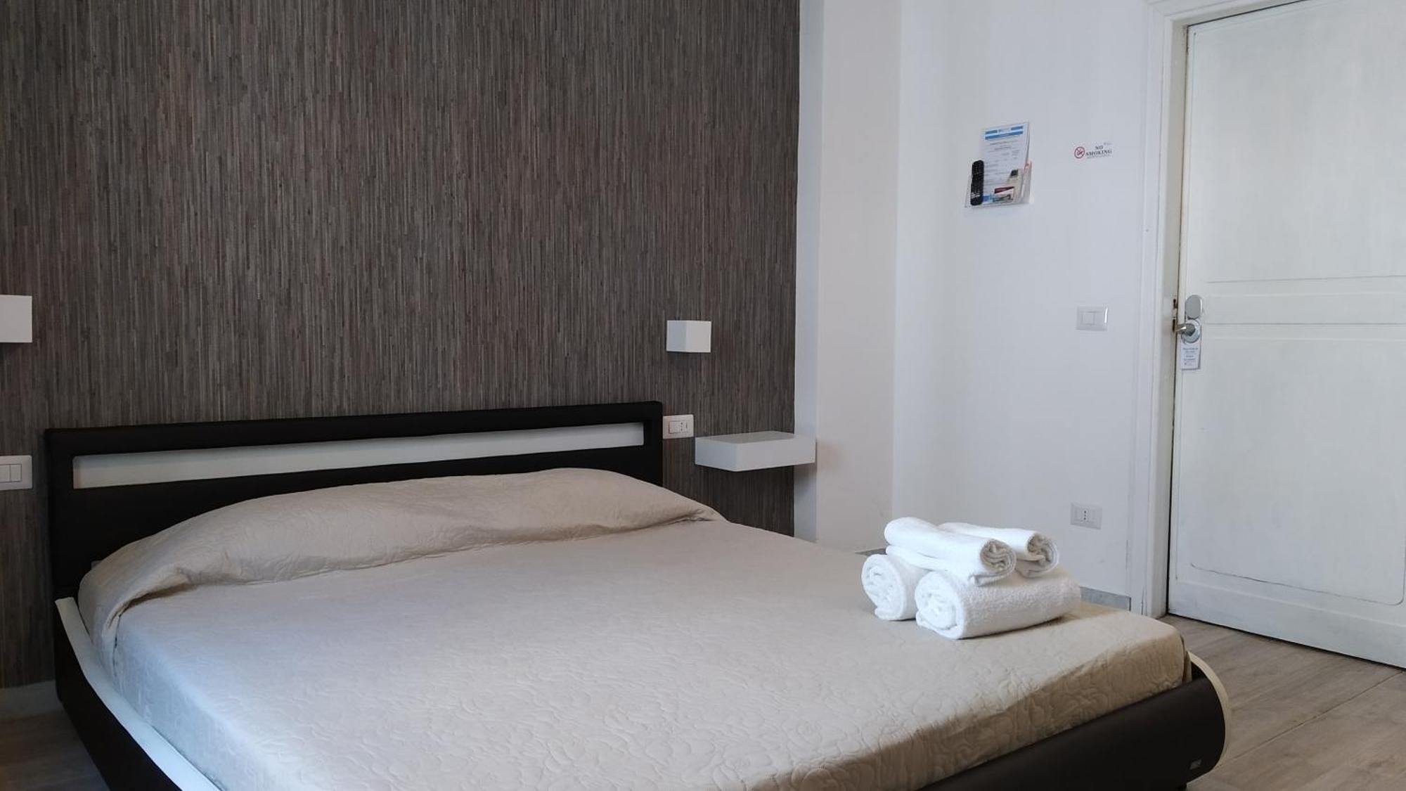 Cconforthotels R&B Gary House Бари Экстерьер фото